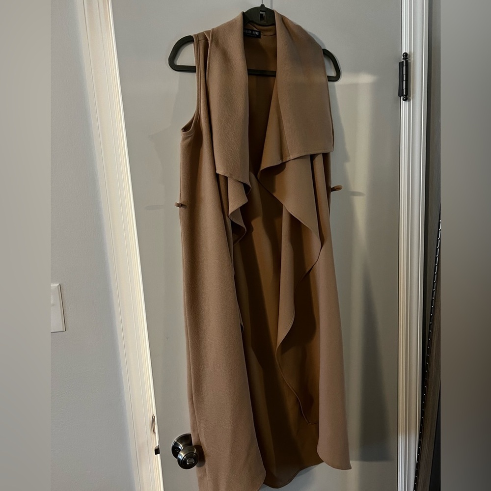 Fashion Nova duster vest